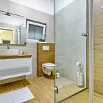 Luxury Stone With Pool - * Brisevo