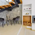 Luxury Stone With Pool - Brisevo